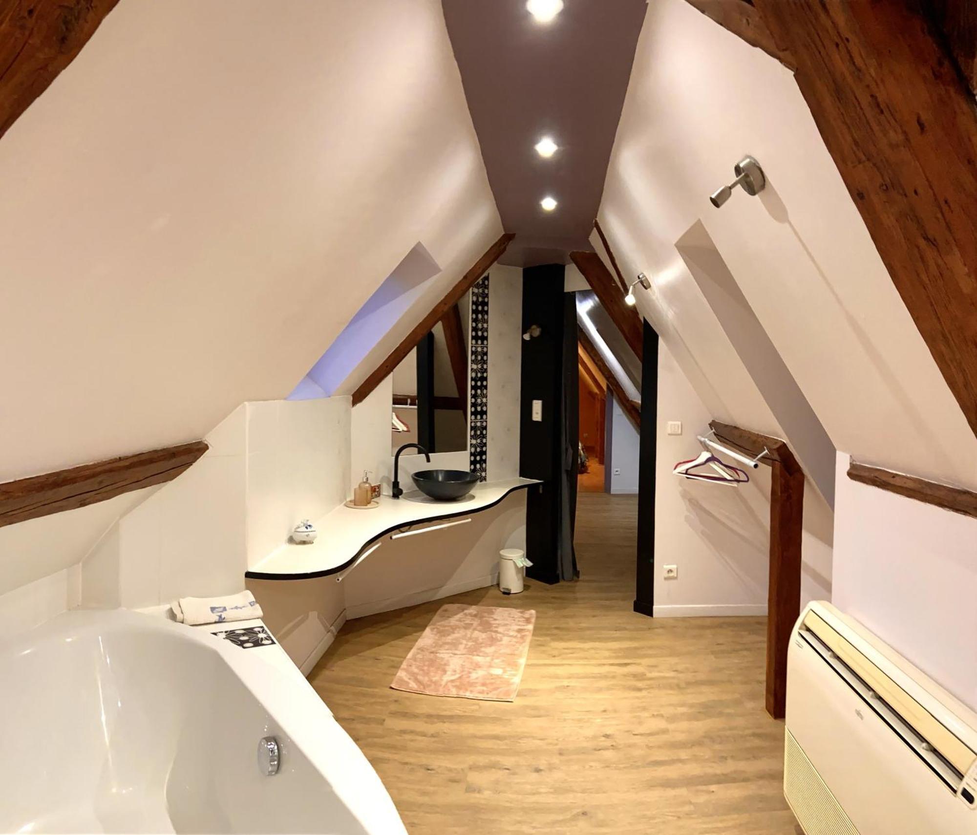 I-Love-Colmar - Le 8 De Coeur - Garage Gratuit ภายนอก รูปภาพ